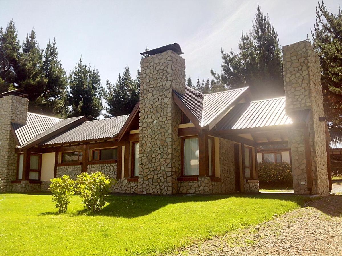 Villa Ayelen Andina à Esquel Extérieur photo