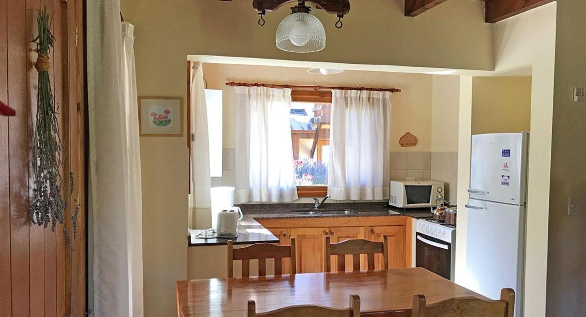 Villa Ayelen Andina à Esquel Extérieur photo