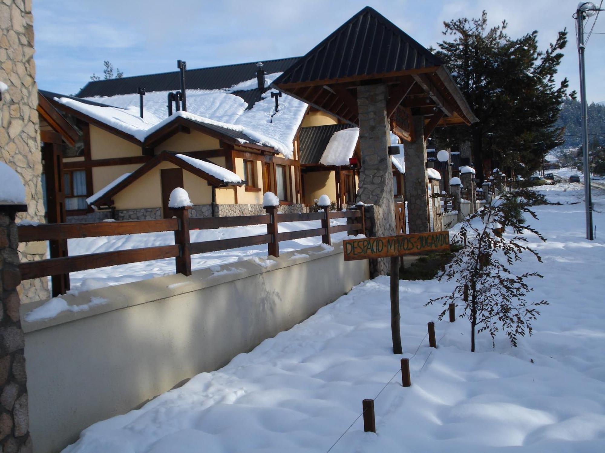 Villa Ayelen Andina à Esquel Extérieur photo